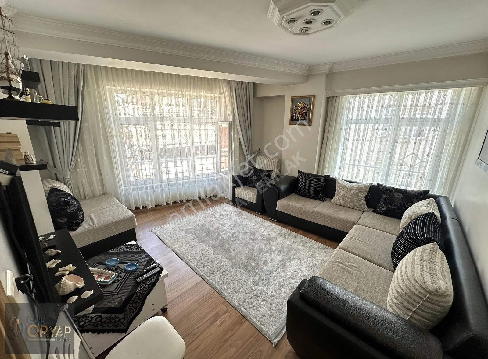 Gök Oryap'tan Satılık 3+1 Temiz Ve Kullanışlı 130m² Dubleks!!