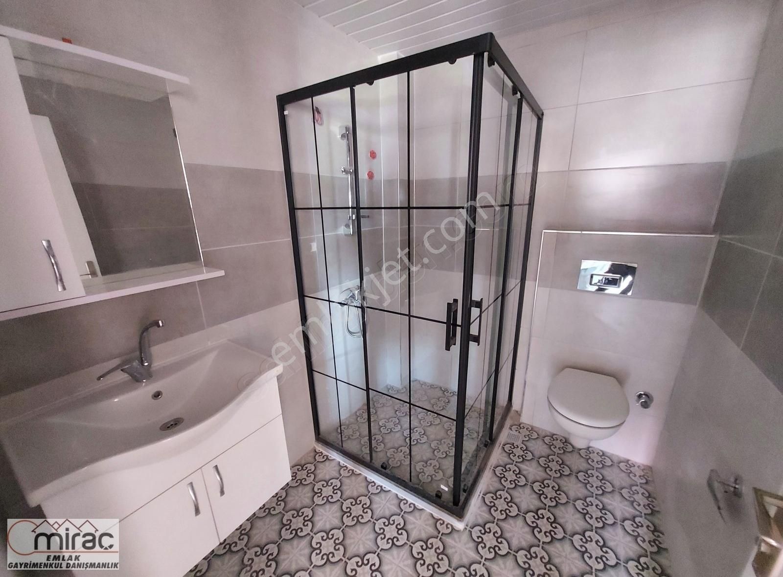 Sarılar Mahallesinde Merkezi Konumda 2+1 Arakat Sıfır Daire - Görsel 6