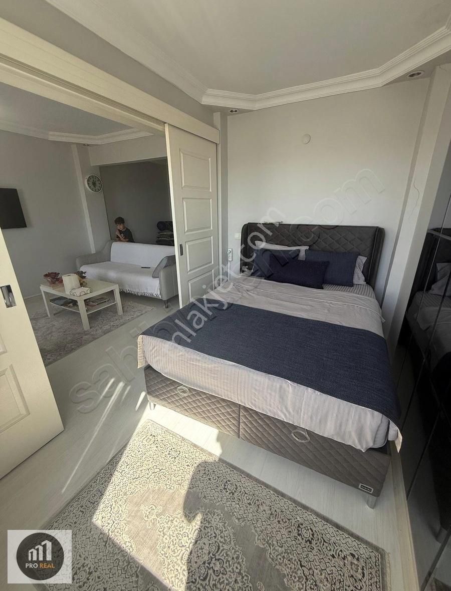 Cerrahpaşa Da Satılık Temiz 2+1 Manzaralı Daire - Görsel 4