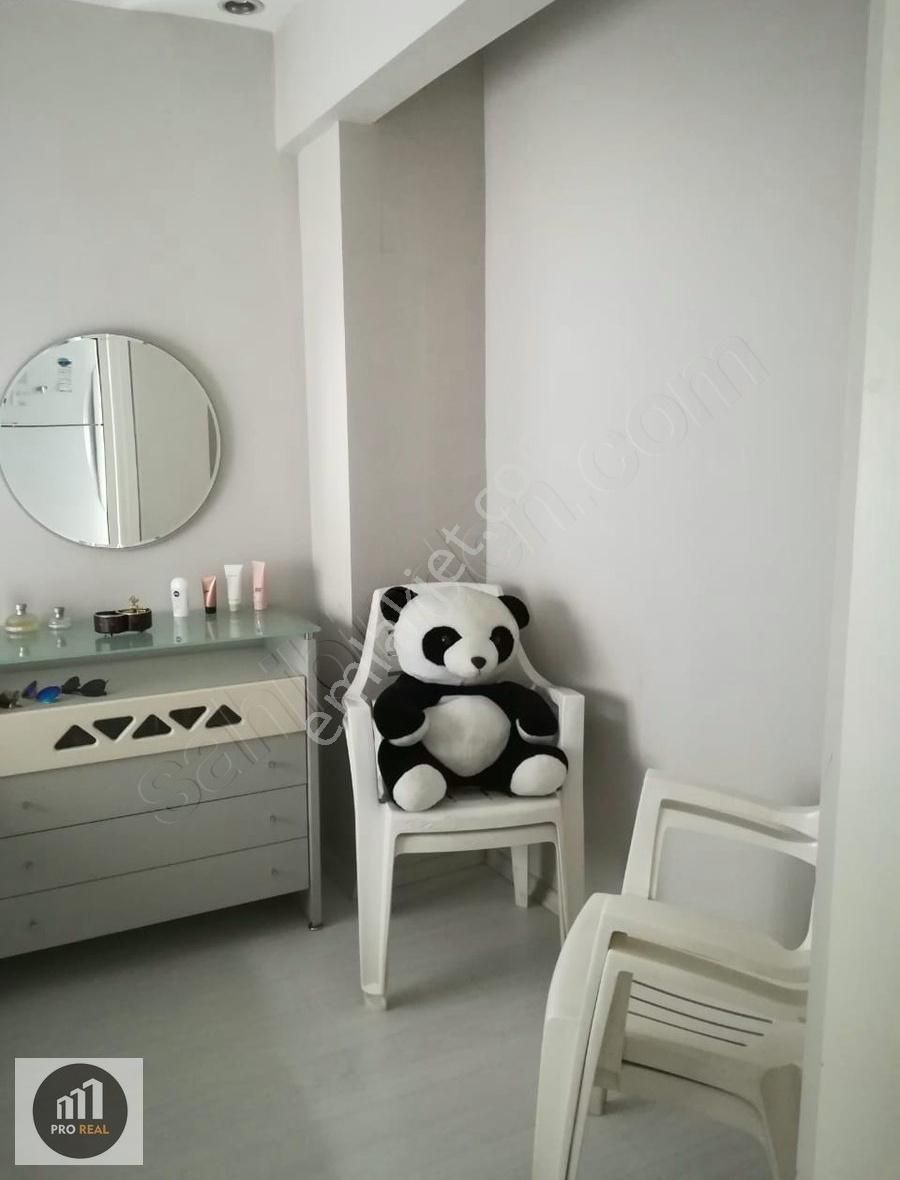 Cerrahpaşa Da Satılık Temiz 2+1 Manzaralı Daire - Görsel 6