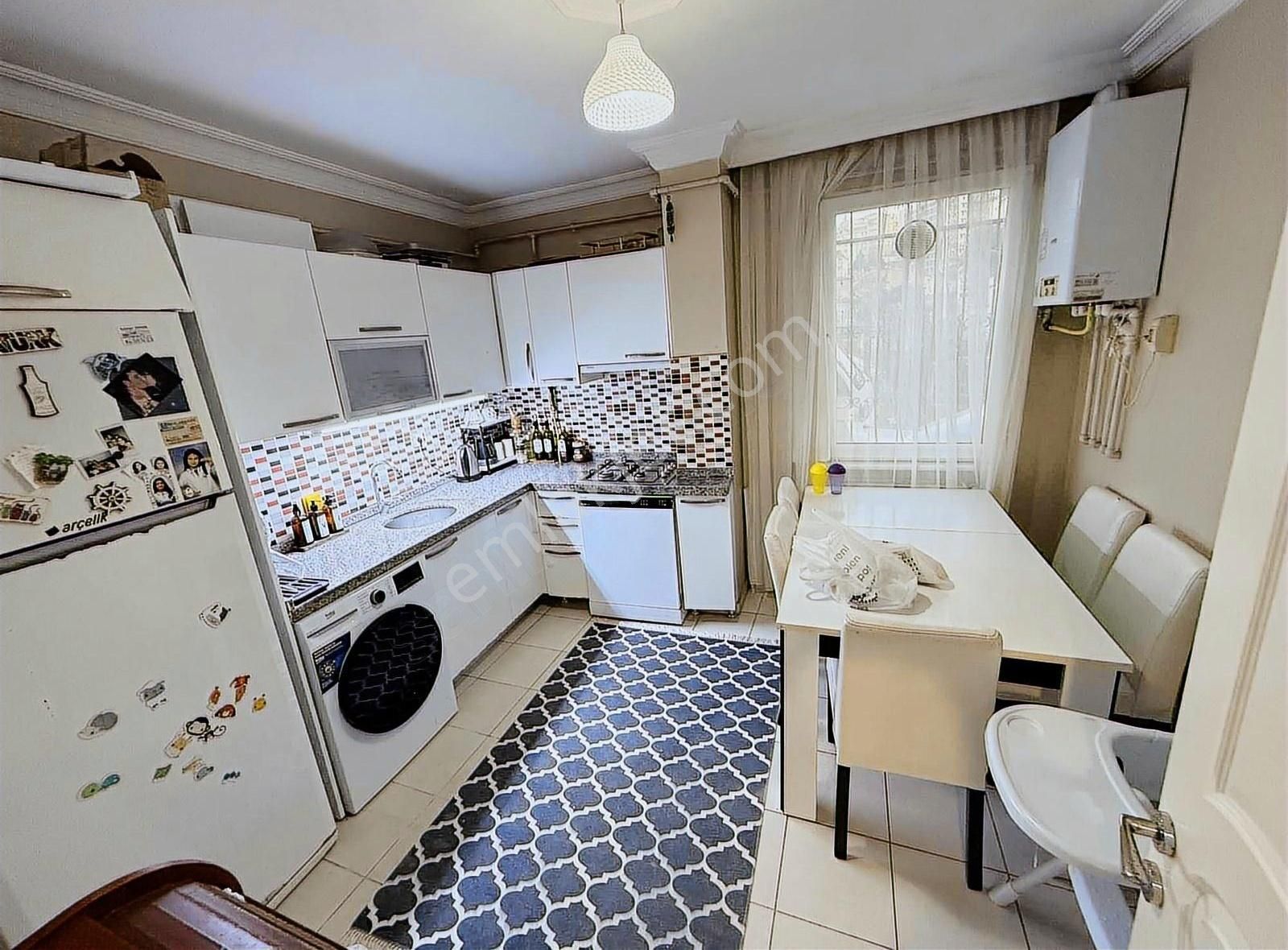 Richihouse'dan Güzeldere Cad 3dk Yürüme 1+1 Balkonlu Giriş Daire