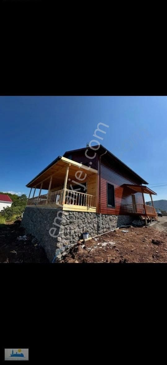 Tatvan Da Satılık 100mk Bungalov Evleri Göl Manzaralı