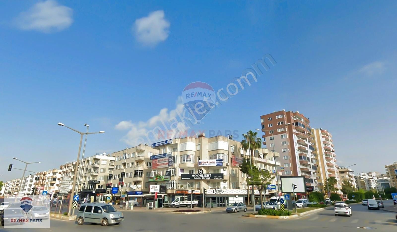 Remax Pars'tan Tabela Değeri Yüksek Forum Civarında 3+1 Ofis