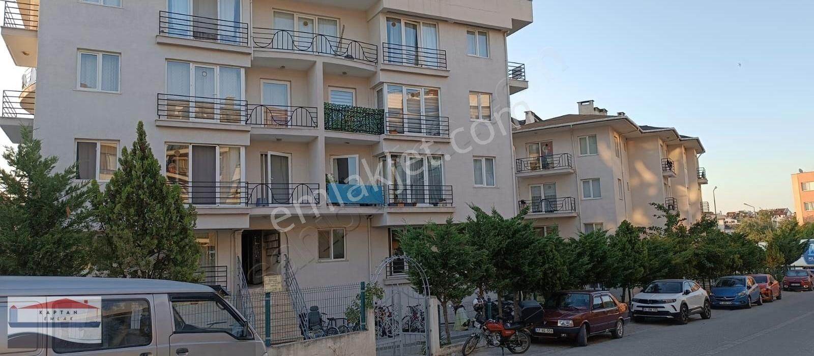 Çanakkale Kepez Atatürk İ.o. Yanı Ara Kat Ful Eşyalı Kiralık 1+1