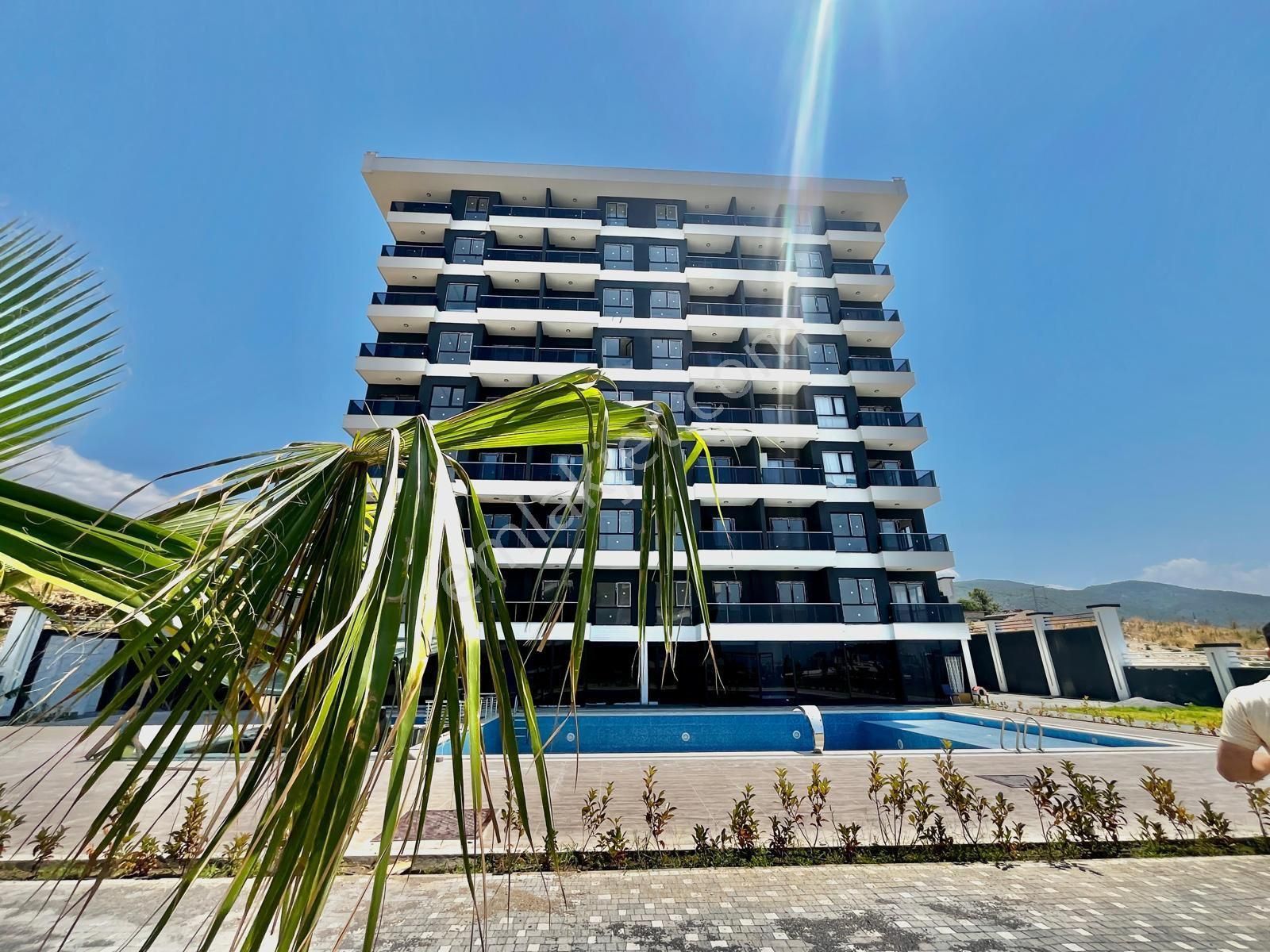 Alanya Mahmutlarda Özelıklı Sıte De 1+1 Satılık Daıre