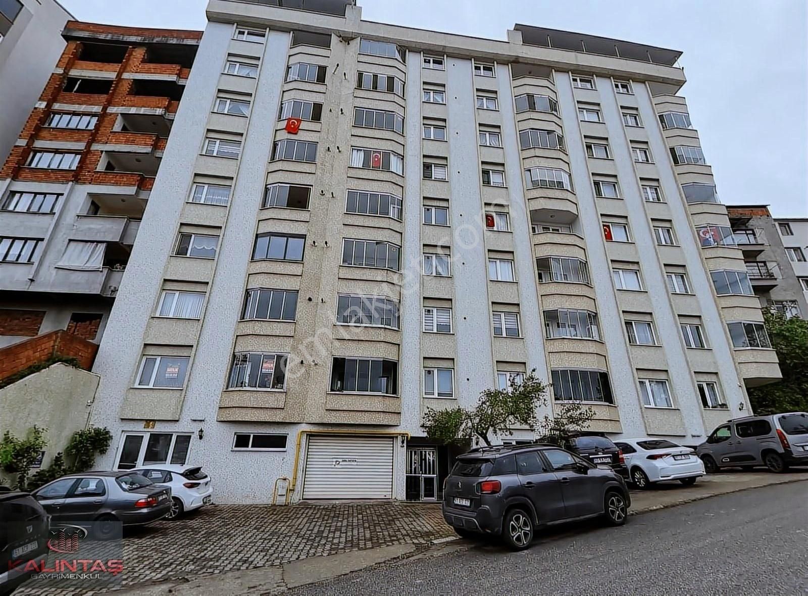 İnönü Mah.tanjant Yolu Üstünde Satılık Daire 3+1 Doğalgazlı