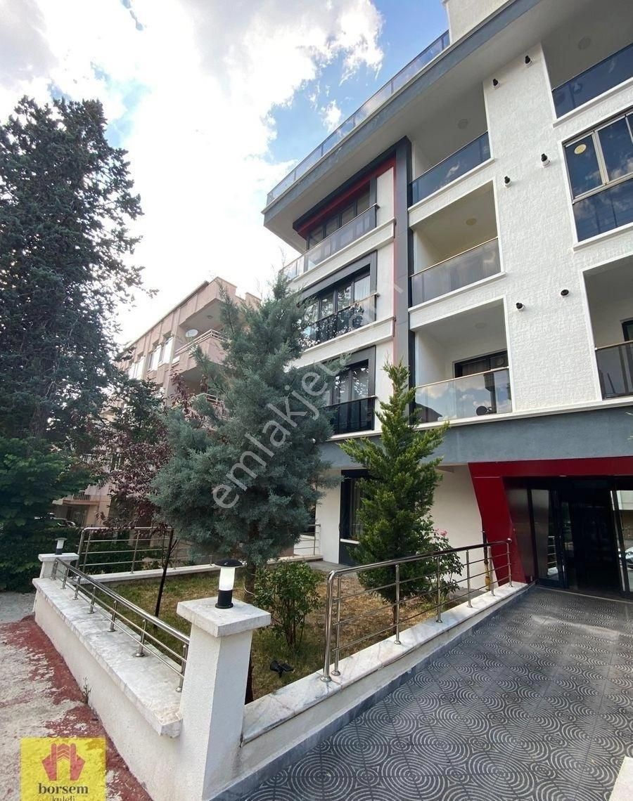 Çankaya Ayrancı Atakule Yakını Manzaralı Geniş 4+1 Satılık Daire