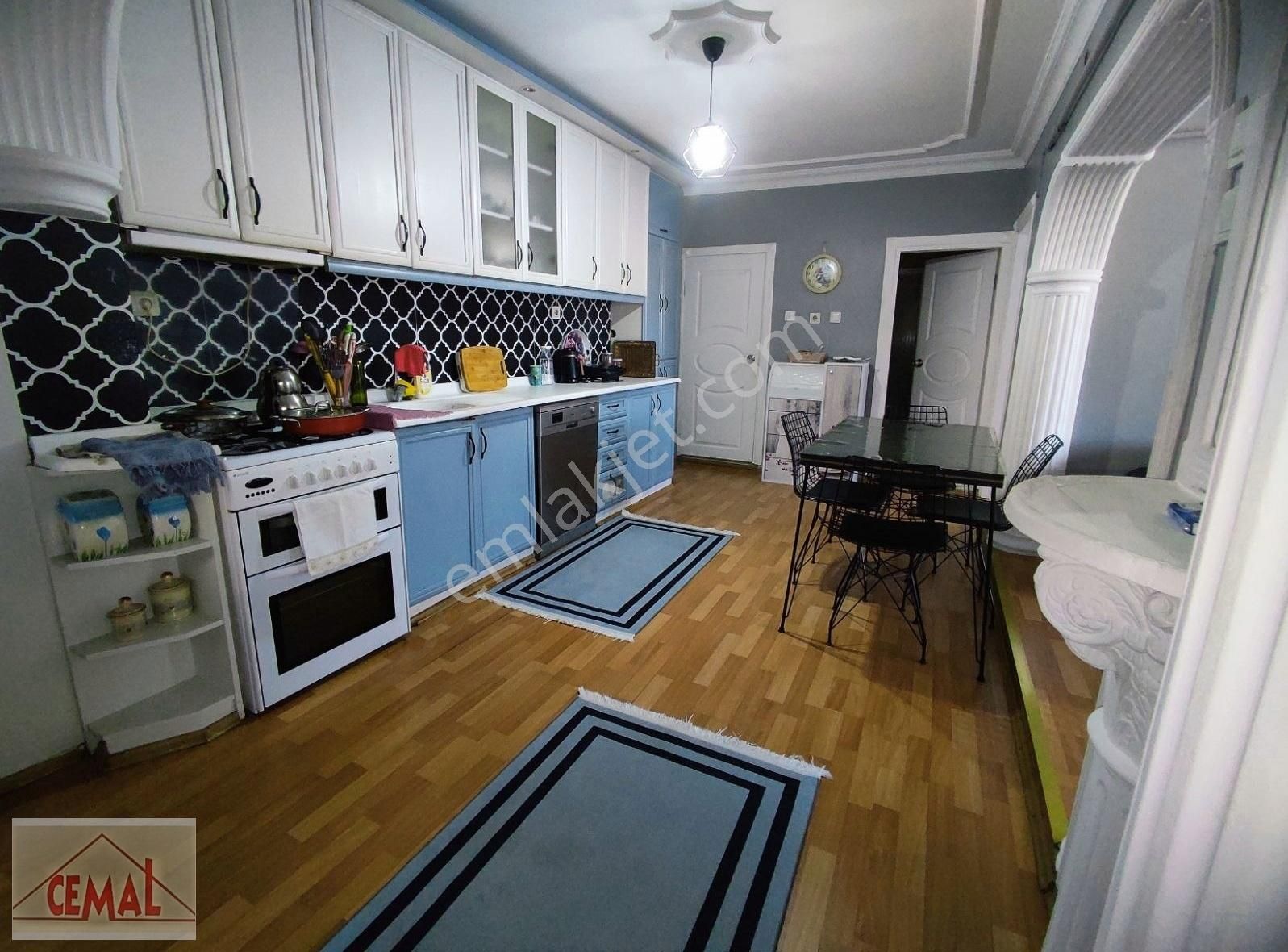 Cemal Emlak Bursa Yıldırım M.akif Ersoy 3.5 Katın 2.5 Kati His - Görsel 26