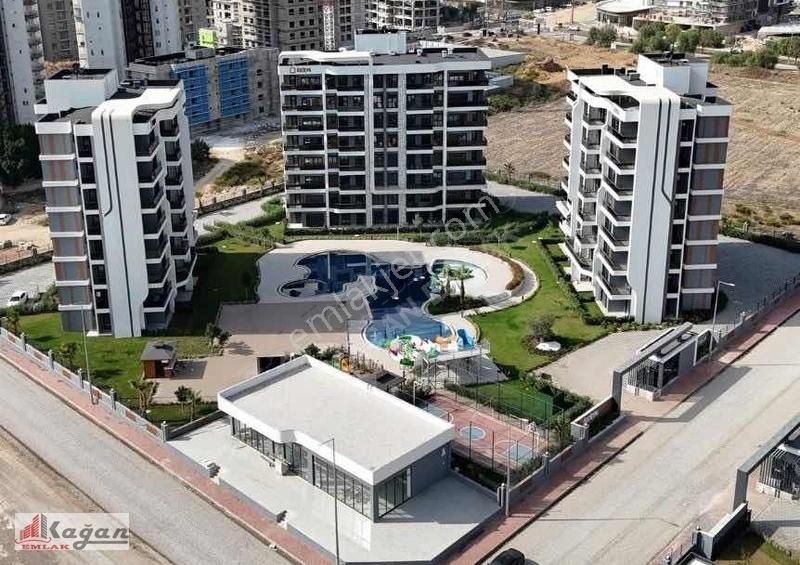 Altıntaşta 7/24 Güvenlikli Sitede Full Eşyalı Kiralık 2+1 Daire