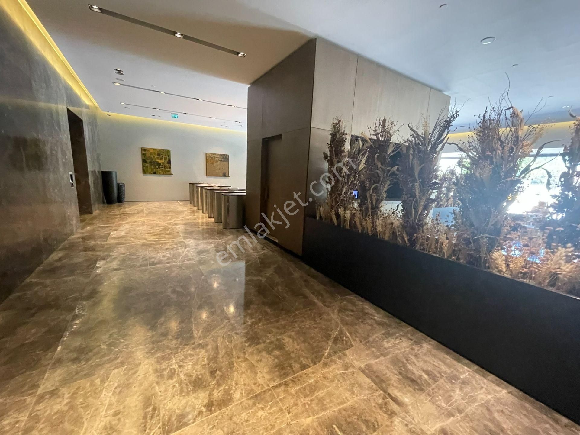 Folkart Towers A Kulede Deniz Tarafında Satılık Prestijli Ofis! - Görsel 32