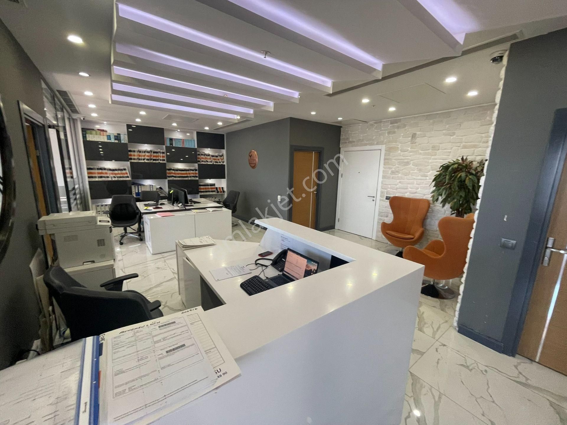 Folkart Towers A Kulede Deniz Tarafında Satılık Prestijli Ofis! - Görsel 17