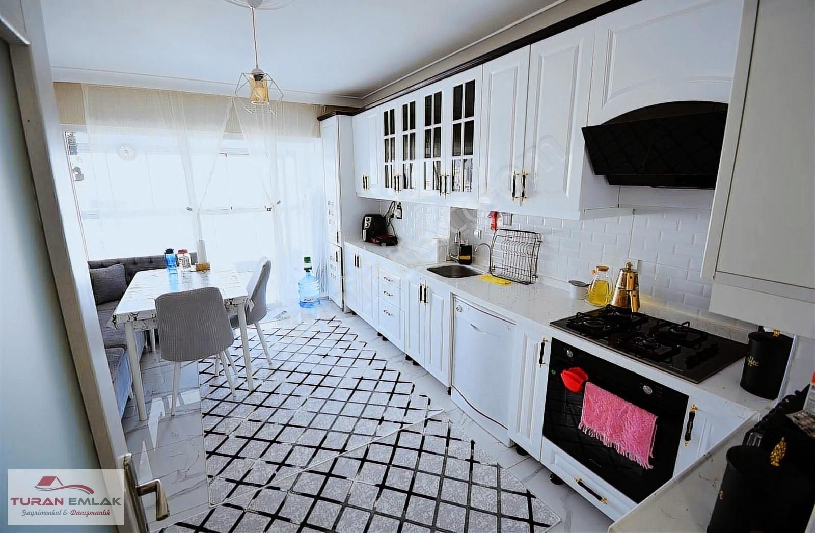 Kaletepe Mahallesi -site İçerisinde-ultralüks Yapılı_kilerli 4+1 Daire**
