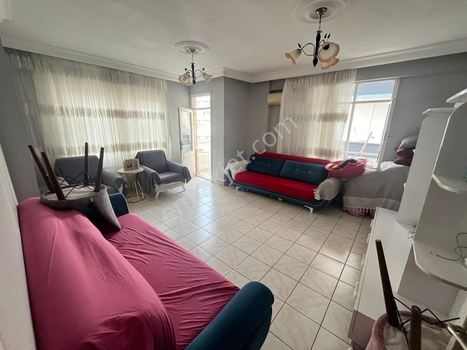 Prestij'den Turgutreiste Asansörlü Geniş Oturumlu 3+1 Daire
