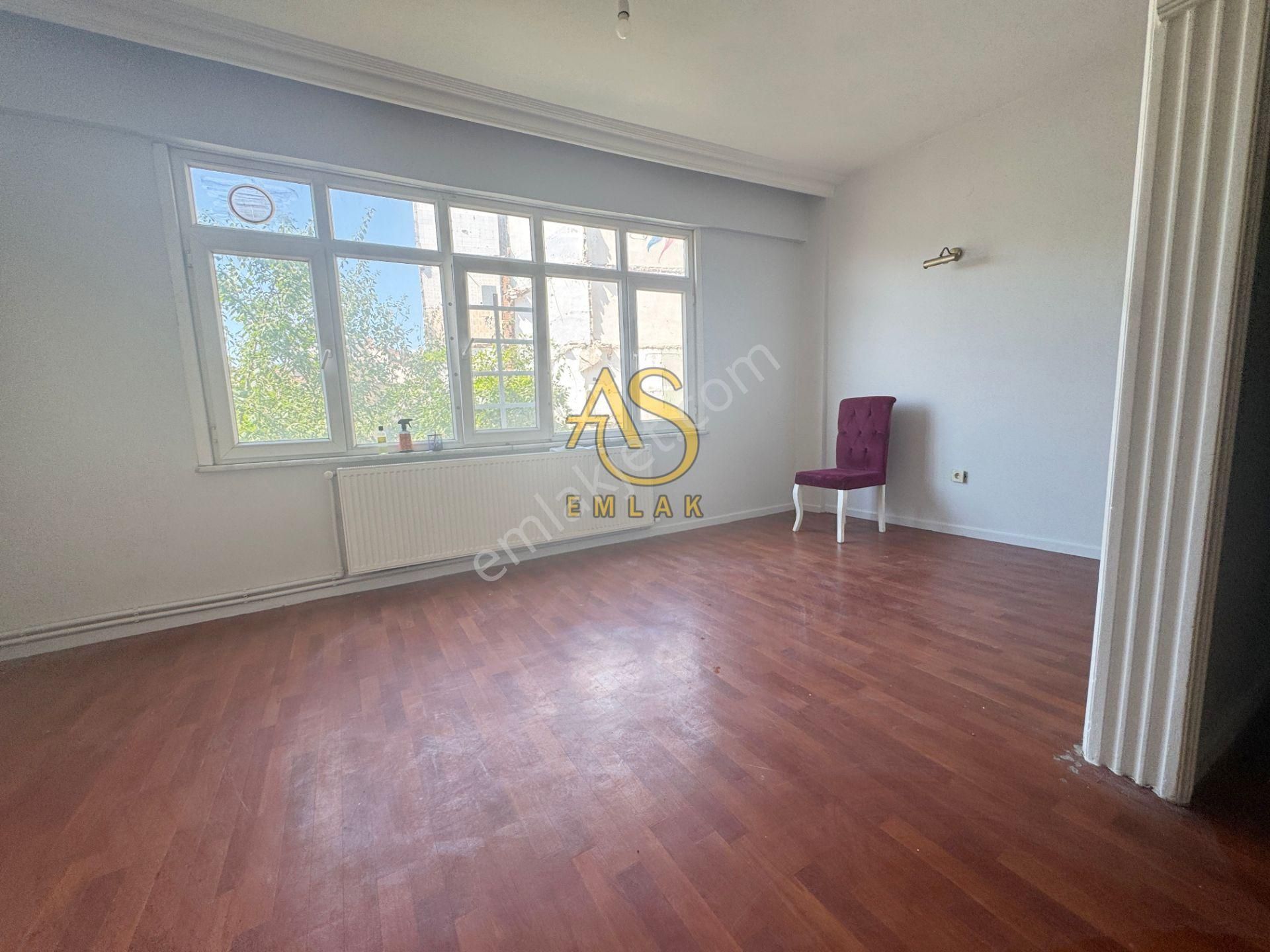 As Emlak'tan 3+1 Tam Merkezde Marmaraya Yakın 110m2 1.kat Daire