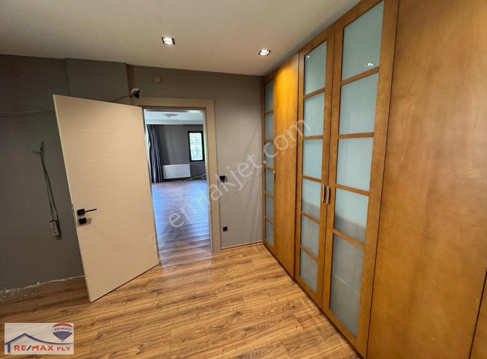 Tarabya'da Satılık Taşınmaya Hazır Villa - Görsel 31