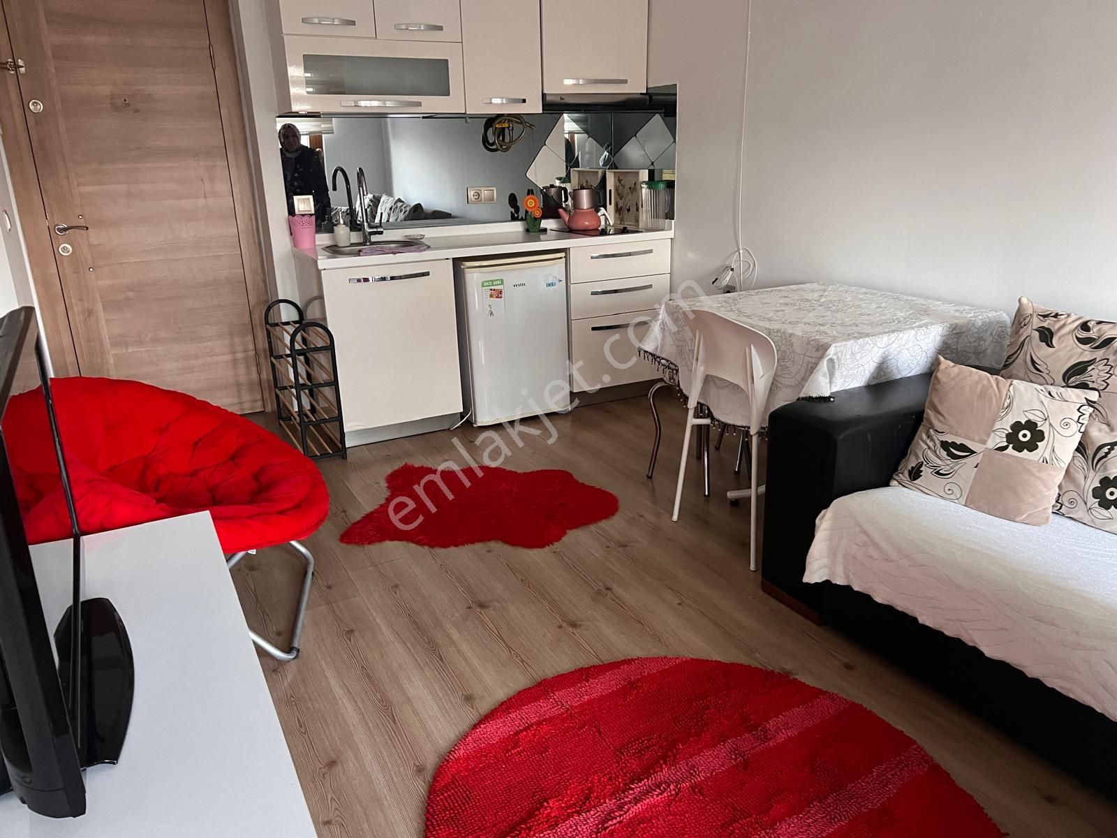 Sahibinden Karabük Üniversite Mah. Yılmazpark Da Eşyalı 1+1 Kiralık Daire