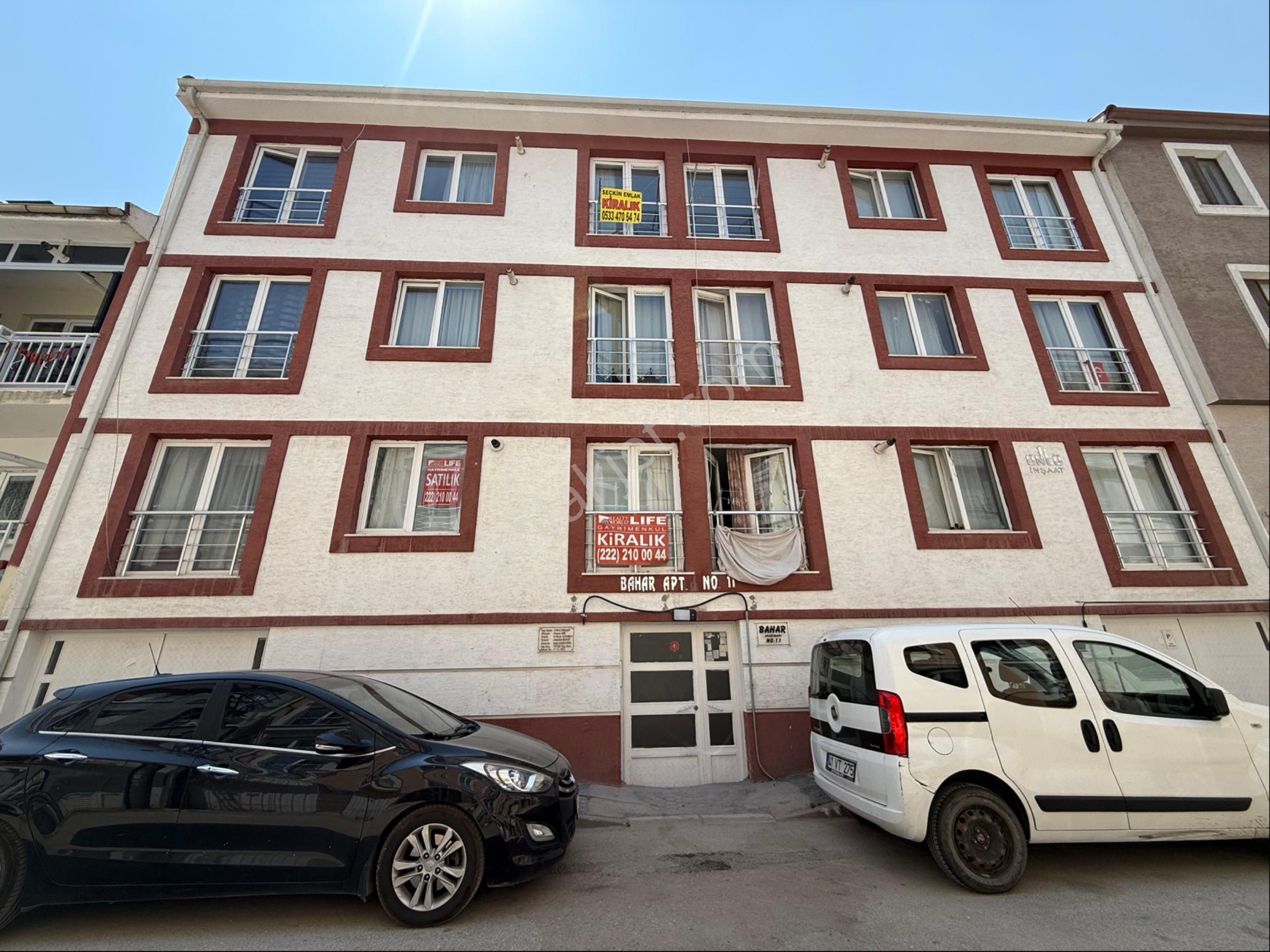 Rw Lıfe// Ertuğrulgazi Mah. Özdilek Yakını 1+1 Satılık Daire