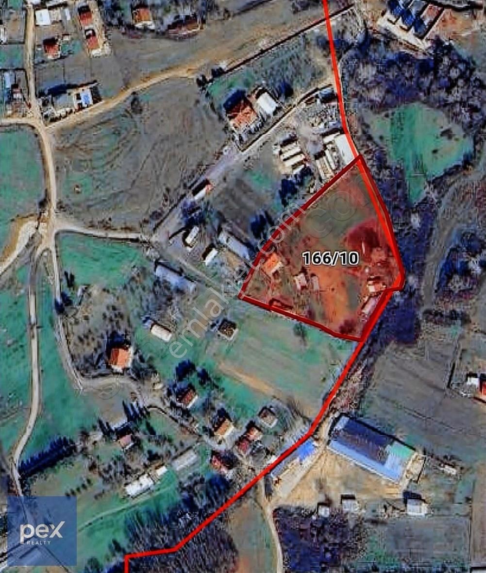 Cumaköy'de Müstakil Tapulu Evi-suyu-elektriği Olan Fırsat Tarla