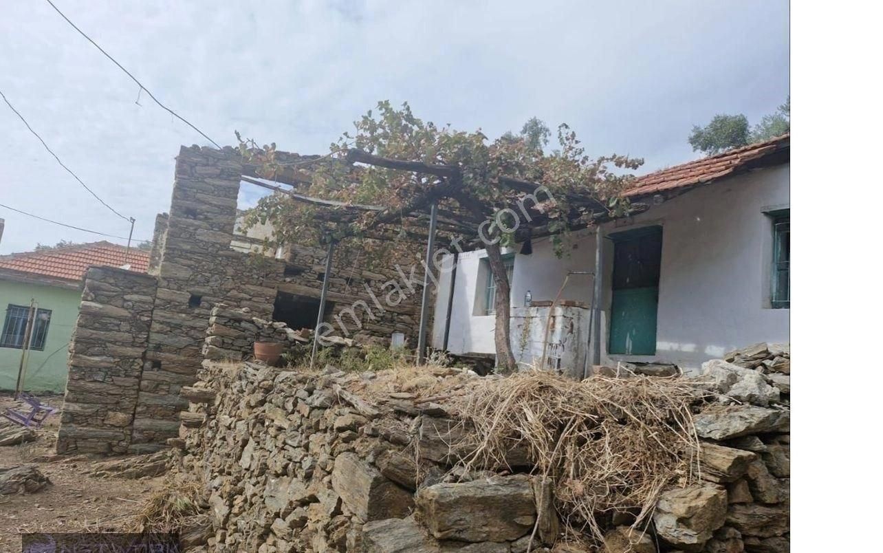 Milas ,göldere'de 2 Adet Köy Evi, Aynı Parsel De! Satılık