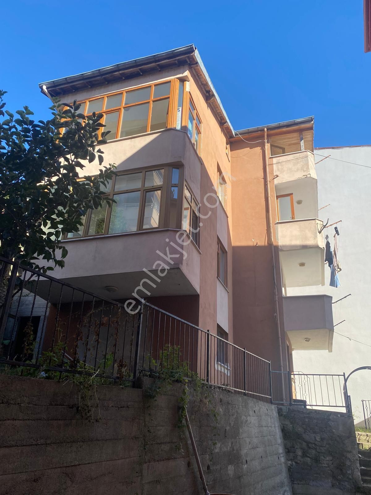 Öner Güneri'den Kdz.ereğli'de Acil Satılık 2+1 Daire