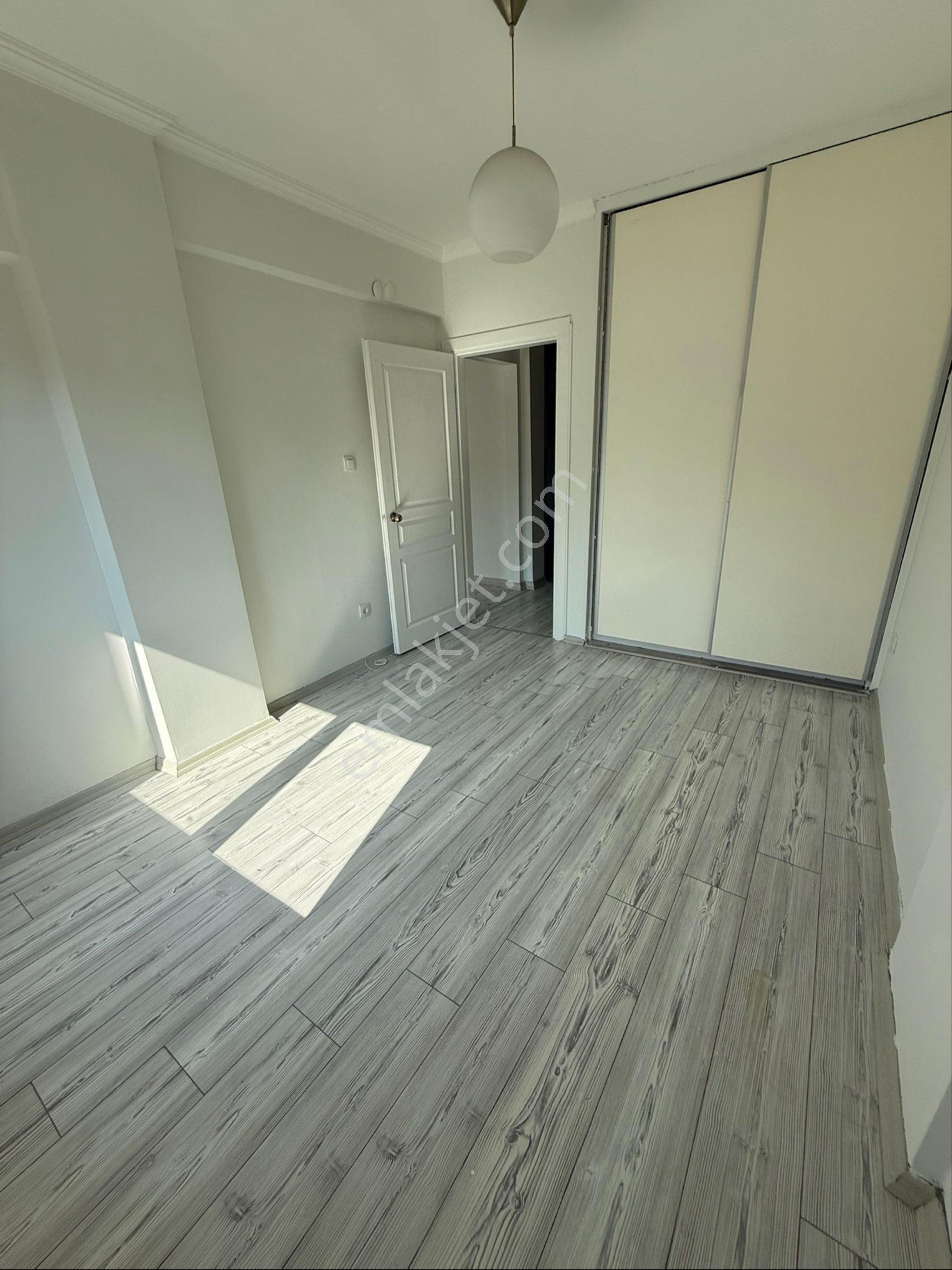 Akkaya Emlaktan Hilton Sitelerine Sınır 2+1 Masrafsız Daire - Görsel 15