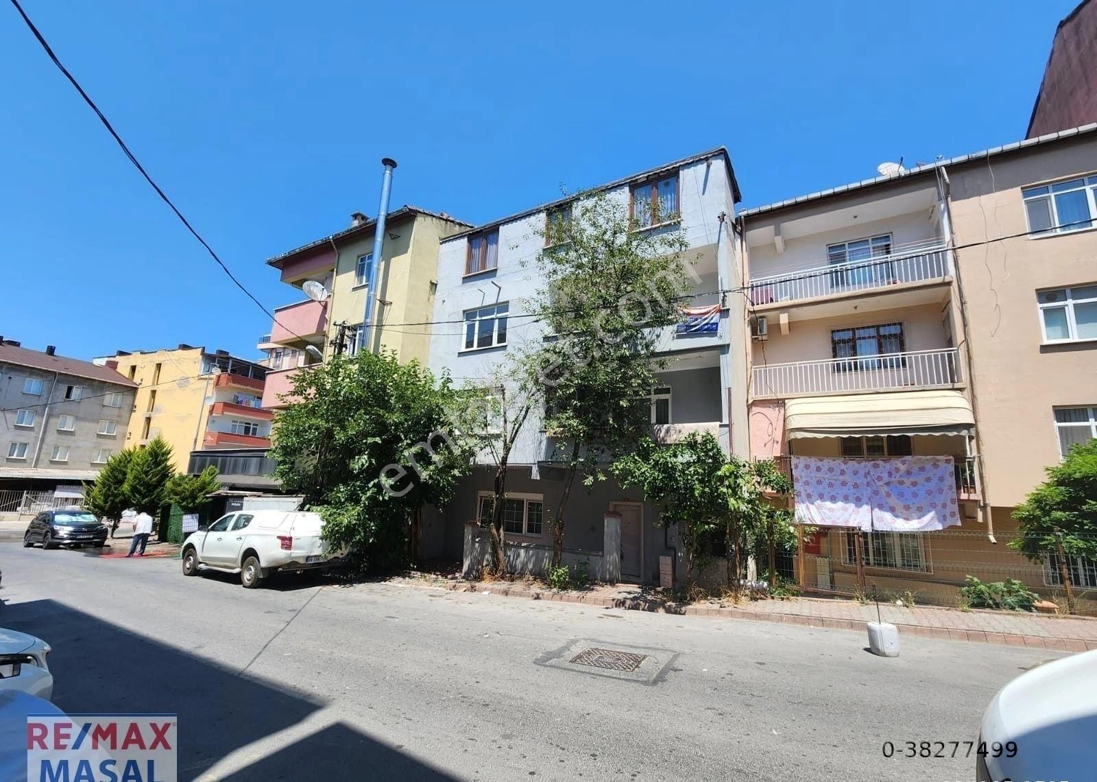 Sancaktepe İnönü Mah. Ara Kat 125 M2 Kiralik 3+1 Daire