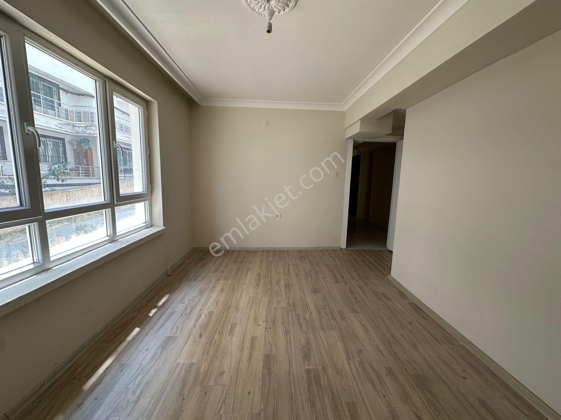 Karapürçek'te Külliye Yakınında Asansörlü 4+1 Satılık Daire !! - Görsel 5