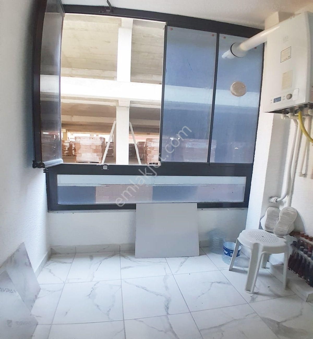 Avcılar Merkezde 2+1 Otoparklı Site İçersinde Satılık Ara Kat - Görsel 12