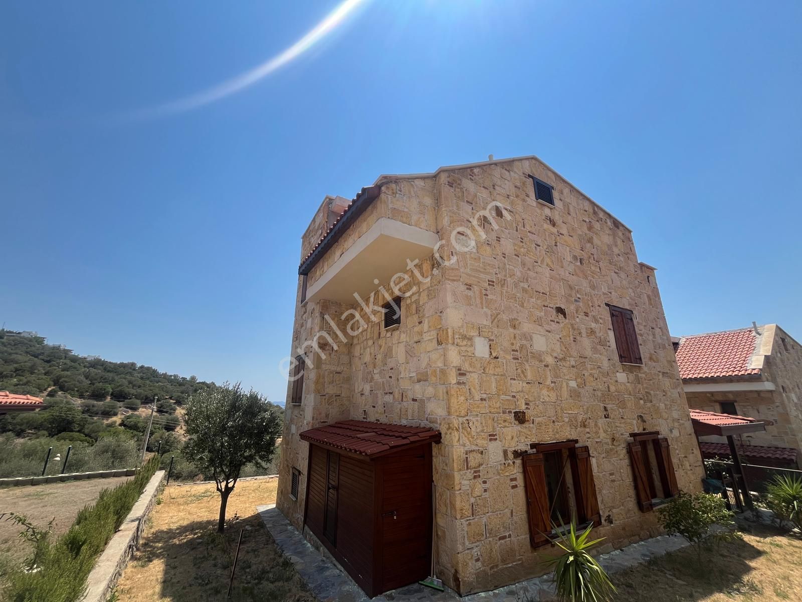 Bimeyko'da Manzaralı Oturuma Hazır 3+1 Villa - Görsel 5