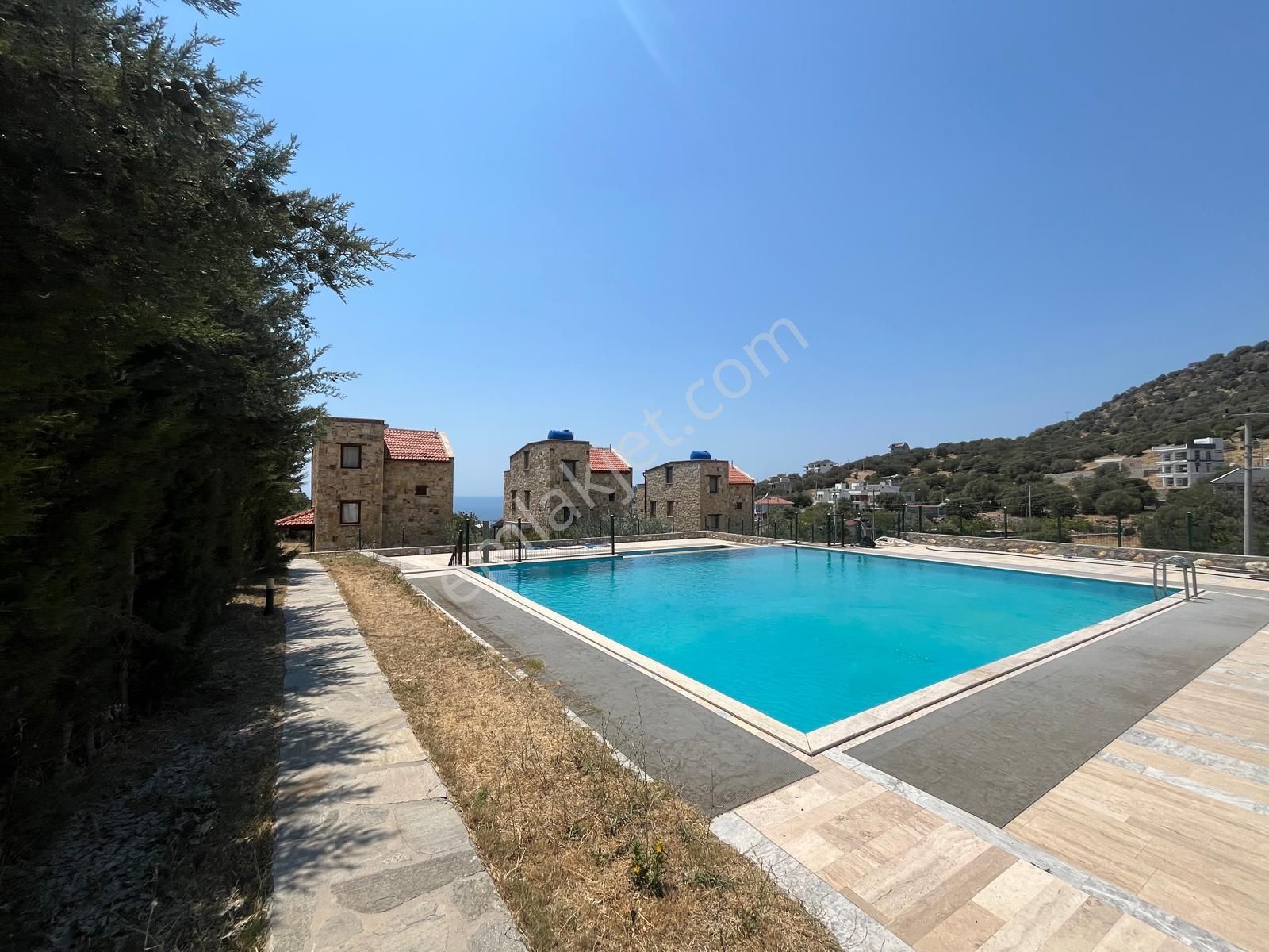 Bimeyko'da Manzaralı Oturuma Hazır 3+1 Villa - Görsel 6