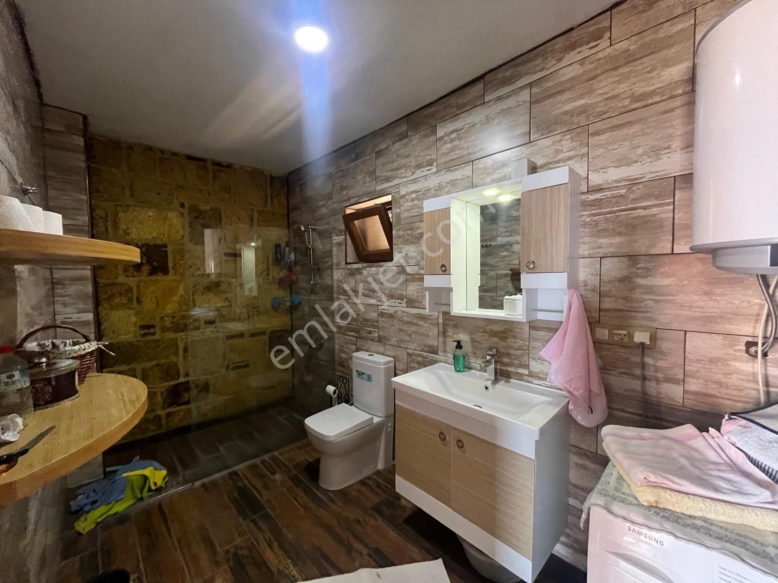 Bimeyko'da Manzaralı Oturuma Hazır 3+1 Villa - Görsel 30