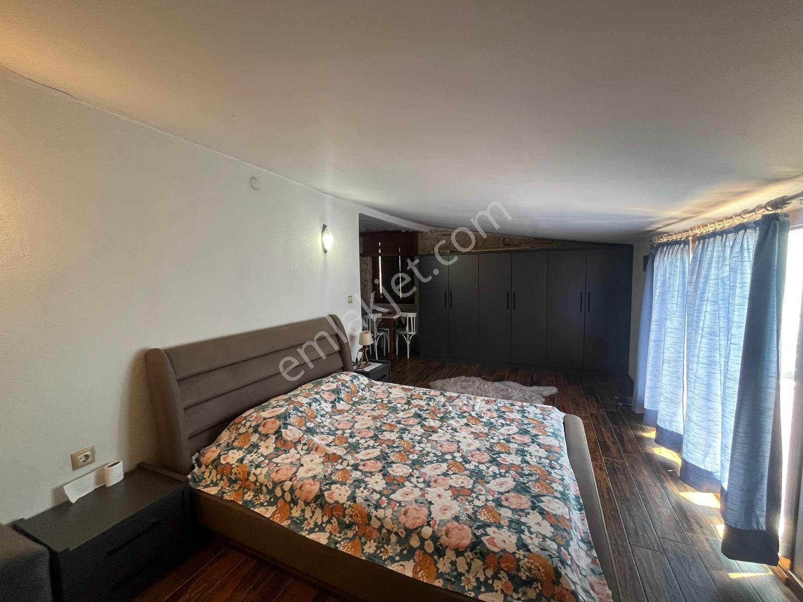 Bimeyko'da Manzaralı Oturuma Hazır 3+1 Villa - Görsel 28