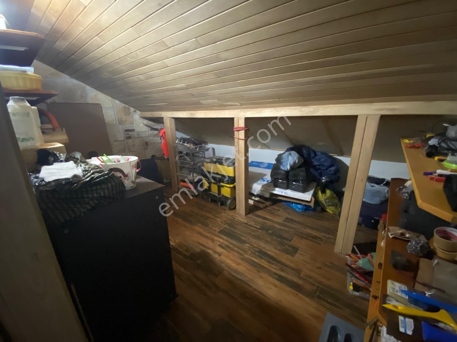 Bimeyko'da Manzaralı Oturuma Hazır 3+1 Villa - Görsel 31