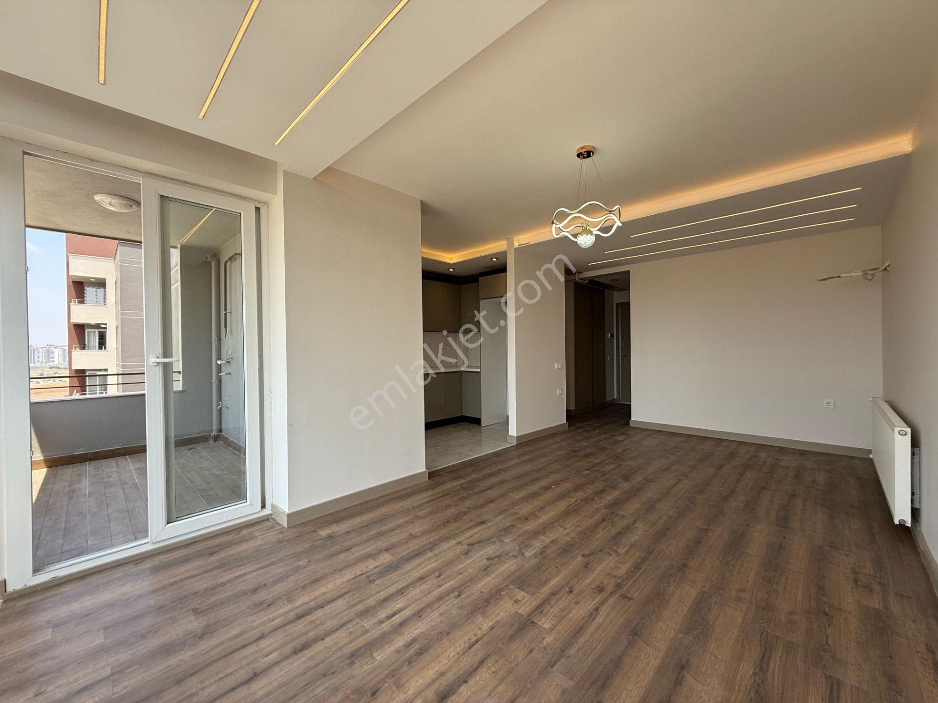 Kabasakalda Sıfır/site/dublex/5+1/2 Mutfak/3 Banyo/40 M2 Teraslı - Görsel 28