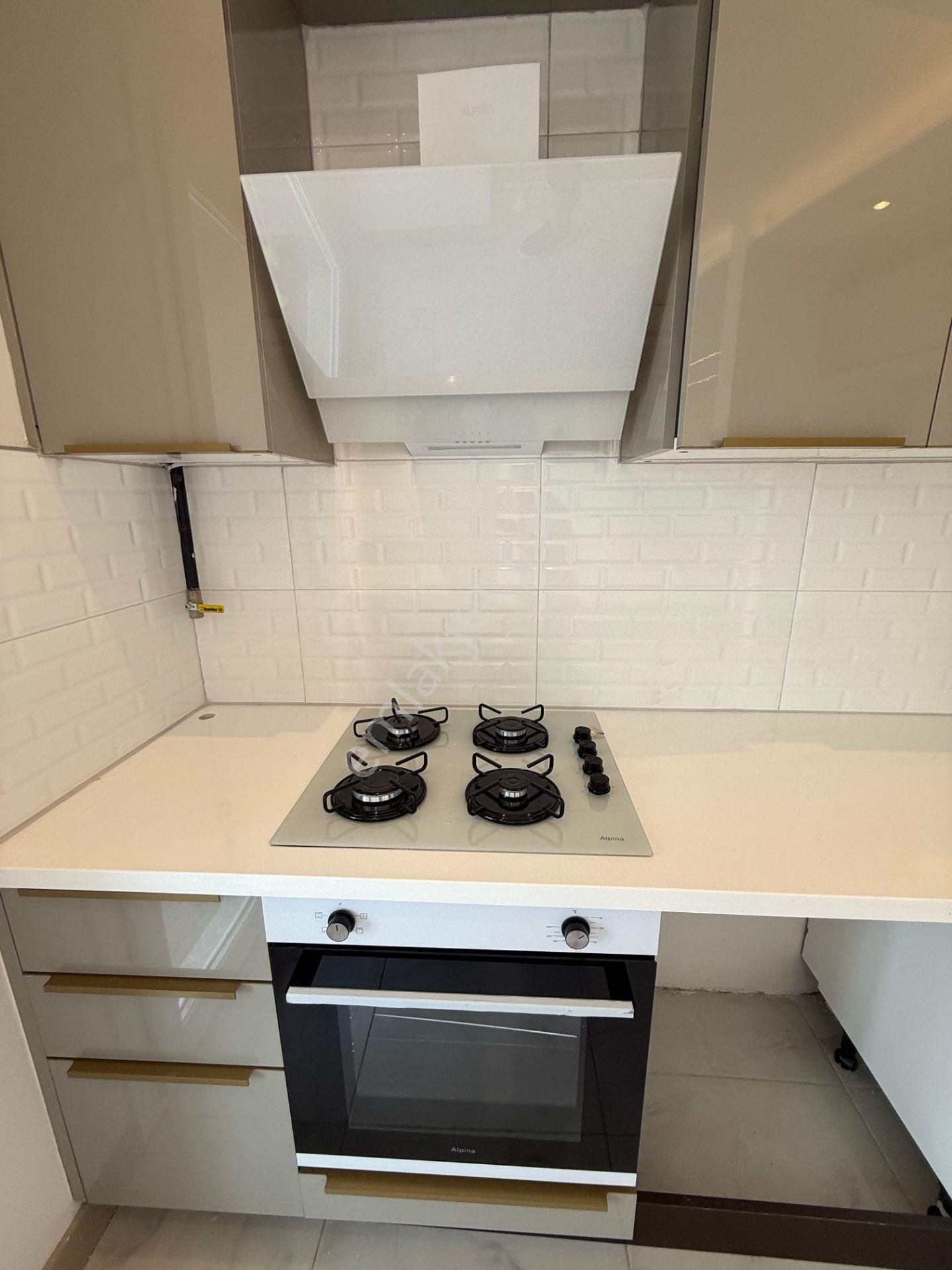 Kabasakalda Sıfır/site/dublex/5+1/2 Mutfak/3 Banyo/40 M2 Teraslı - Görsel 27