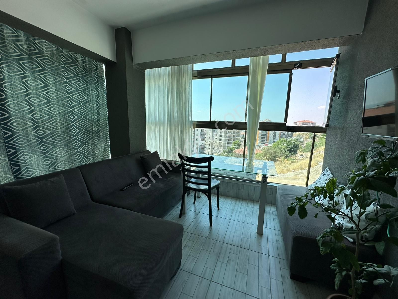 Feridunçelik'te Cadde Yakını Asansörlü Full Yapılı 3+1 Ara Katta Satılık Daire !! - Görsel 22