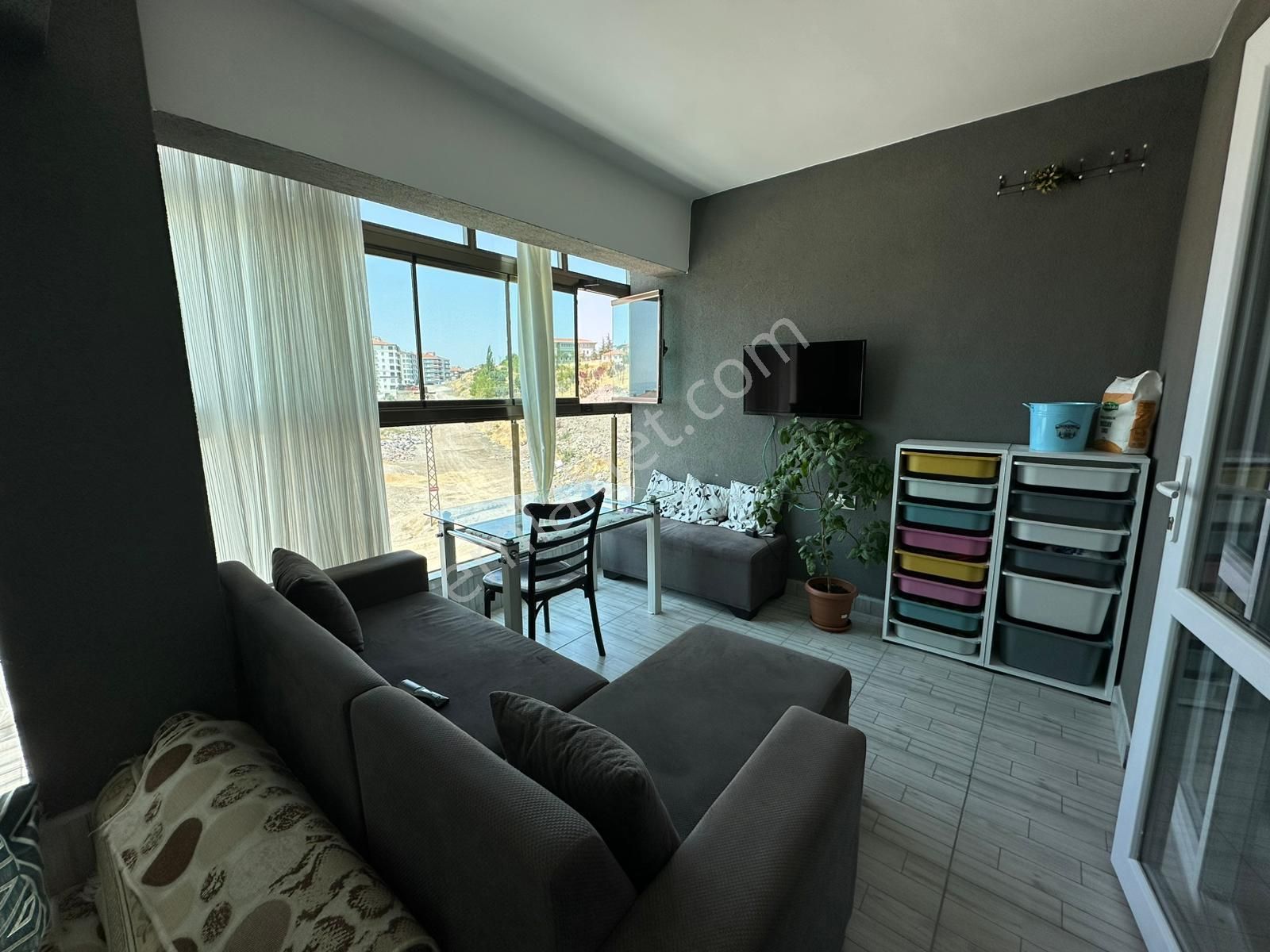 Feridunçelik'te Cadde Yakını Asansörlü Full Yapılı 3+1 Ara Katta Satılık Daire !! - Görsel 23