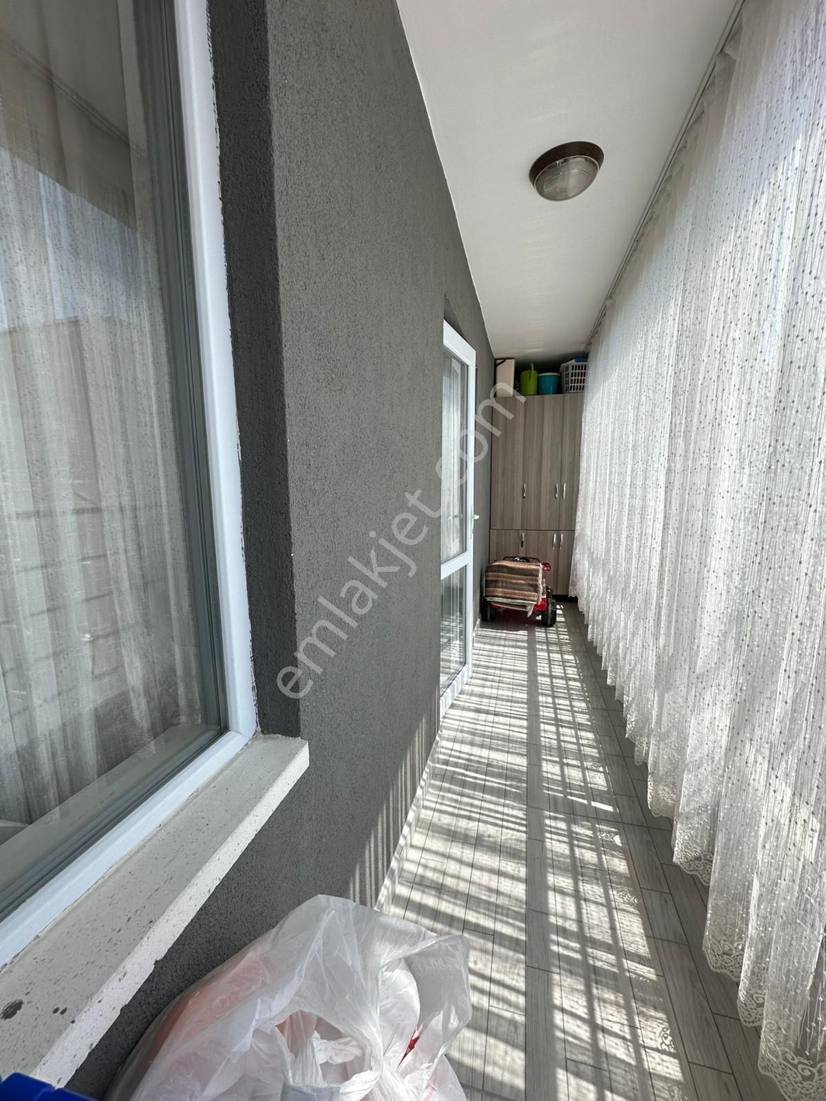 Feridunçelik'te Cadde Yakını Asansörlü Full Yapılı 3+1 Ara Katta Satılık Daire !! - Görsel 26