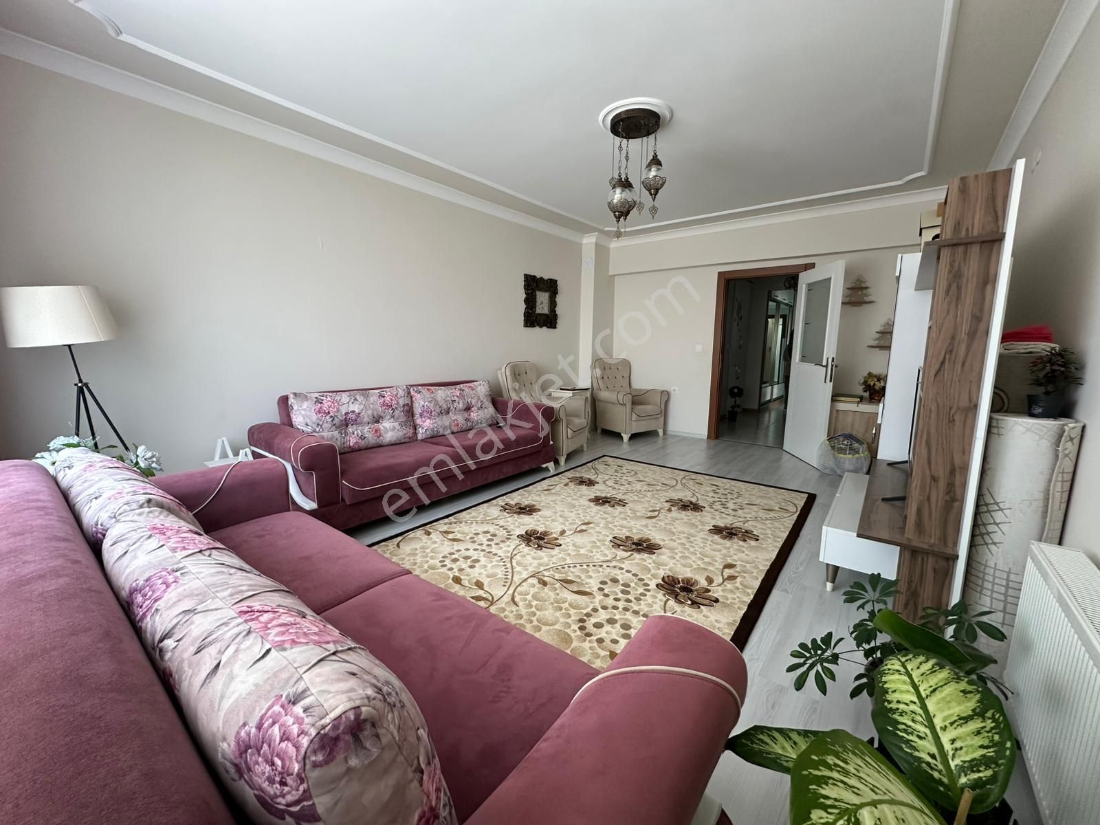 Feridunçelik'te Cadde Yakını Asansörlü Full Yapılı 3+1 Ara Katta Satılık Daire !! - Görsel 5