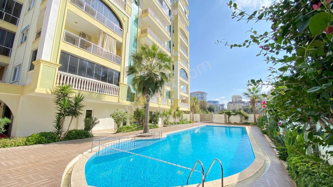 Acil Satılık 2+1 Eşyalı Geniş Daire