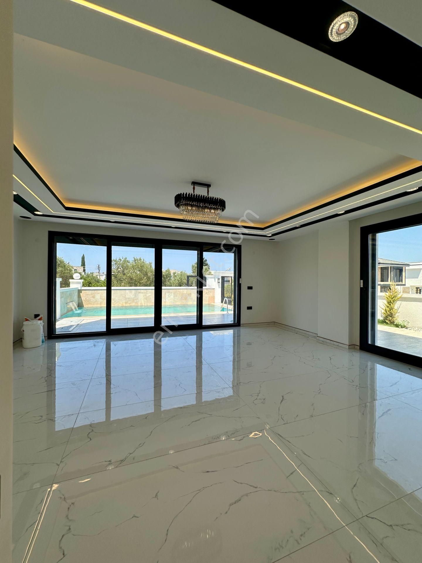 Villacı Onur'dan Denize Yakın 3+1 Ayrı Mutfaklı Lüx Müstakil Villa - Görsel 13