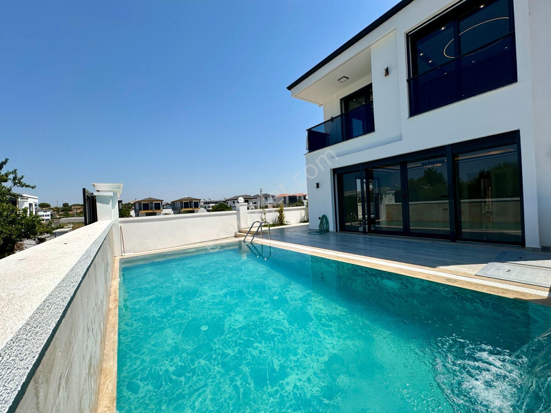 Villacı Onur'dan Denize Yakın 3+1 Ayrı Mutfaklı Lüx Müstakil Villa - Görsel 3