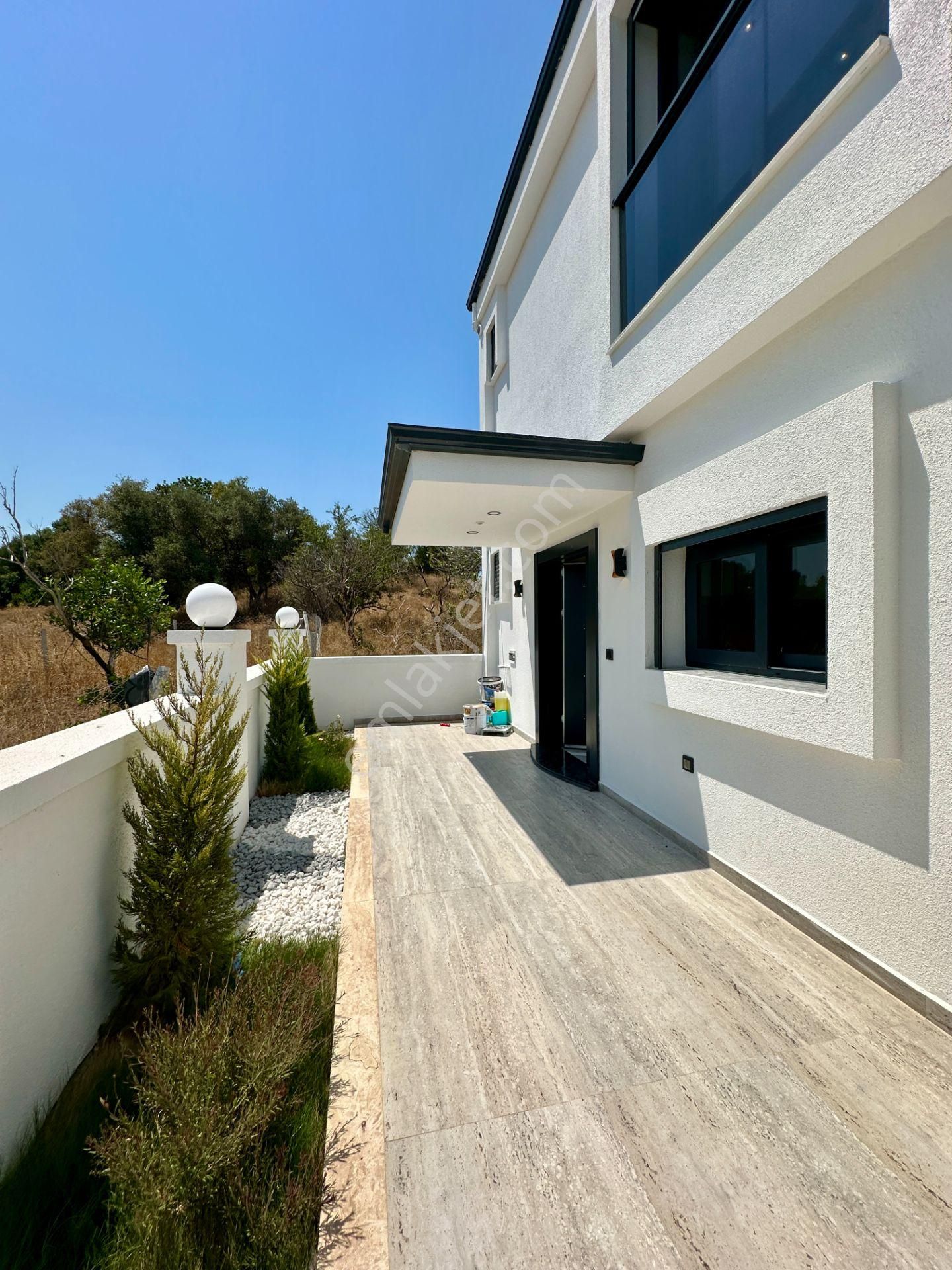 Villacı Onur'dan Denize Yakın 3+1 Ayrı Mutfaklı Lüx Müstakil Villa - Görsel 8