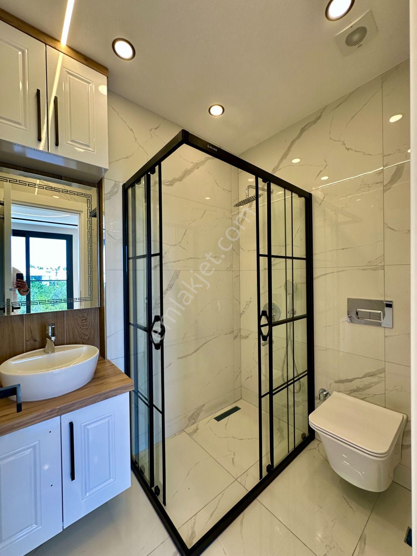 Villacı Onur'dan Denize Yakın 3+1 Ayrı Mutfaklı Lüx Müstakil Villa - Görsel 27