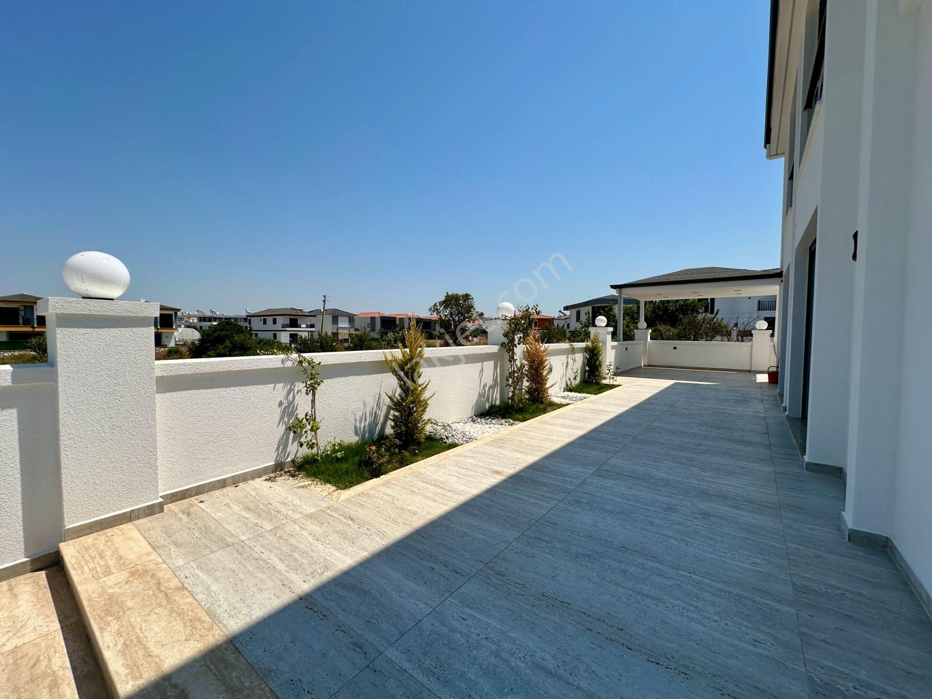 Villacı Onur'dan Denize Yakın 3+1 Ayrı Mutfaklı Lüx Müstakil Villa - Görsel 5