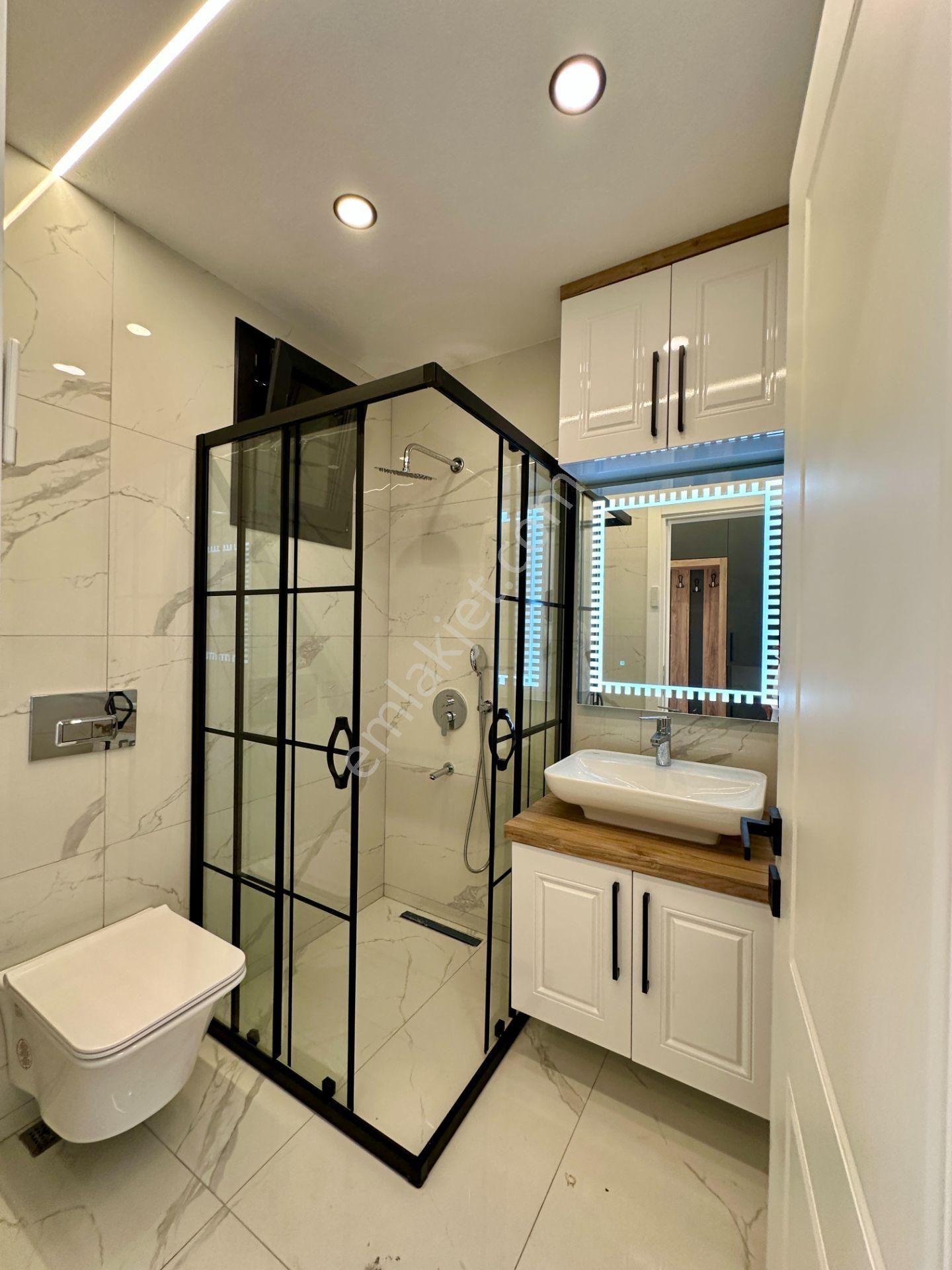 Villacı Onur'dan Denize Yakın 3+1 Ayrı Mutfaklı Lüx Müstakil Villa - Görsel 18