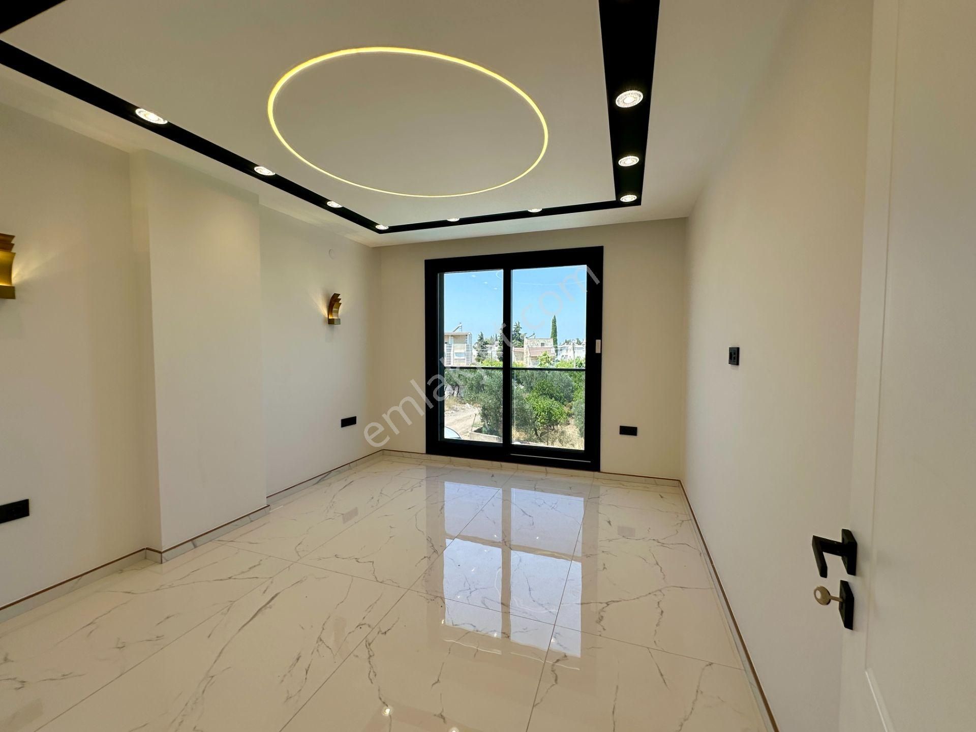 Villacı Onur'dan Denize Yakın 3+1 Ayrı Mutfaklı Lüx Müstakil Villa - Görsel 29