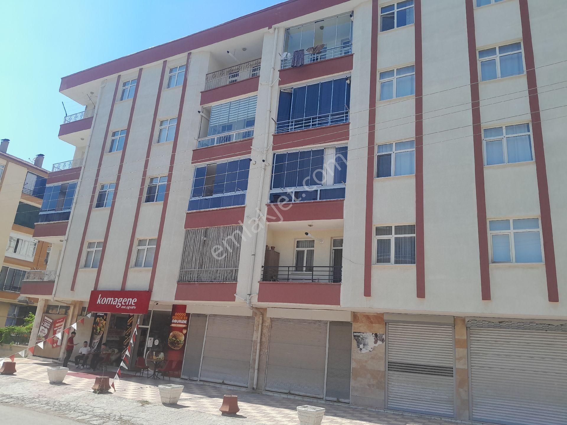 Ereğli Kapıda Çalışkanlar Sitesinde 3+1 Satılık Daire