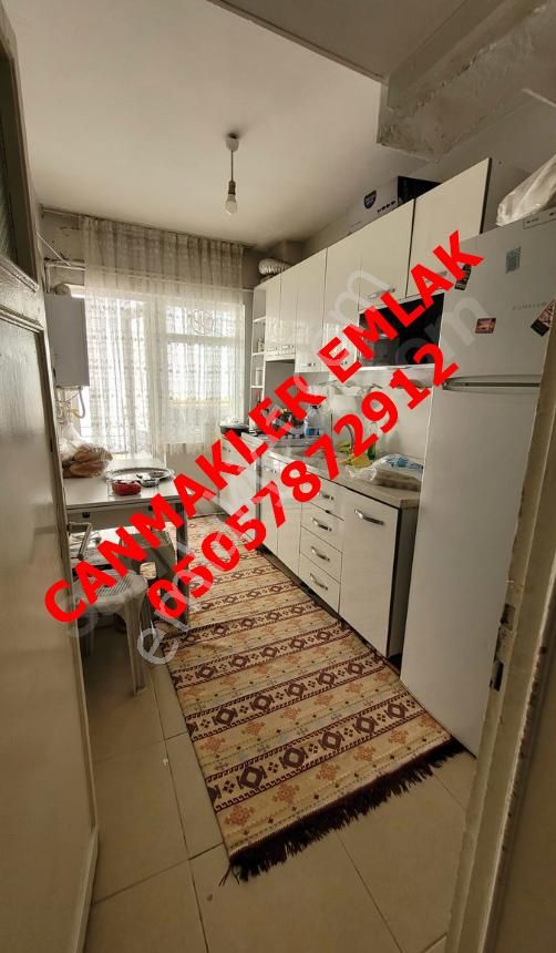 Ankara Demetlale Mahallesi Yapılı 3+1 Balkonlu Merkezi Konumda Satılık Ev