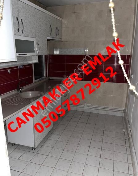 Ankara Demetgül Mahallesi Vatandaşlığa Yürüme Mesafesinde 3+1 Satılık Daire